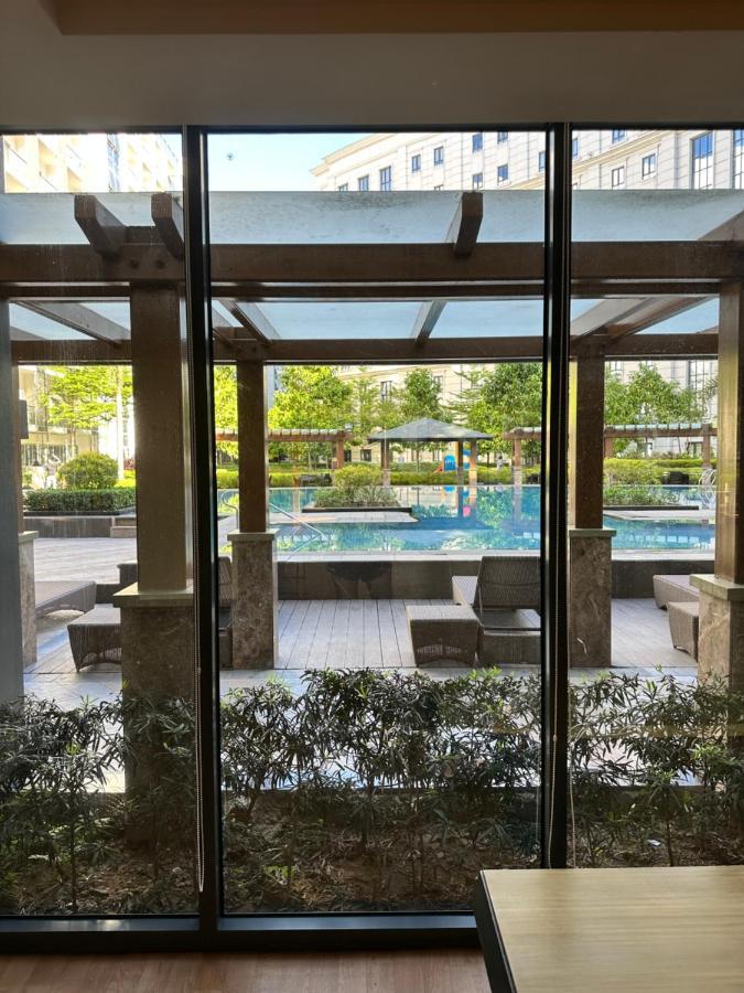 81 Newport Condominium Cluster 5 3A By Rechelle Nunag Pasay Extérieur photo