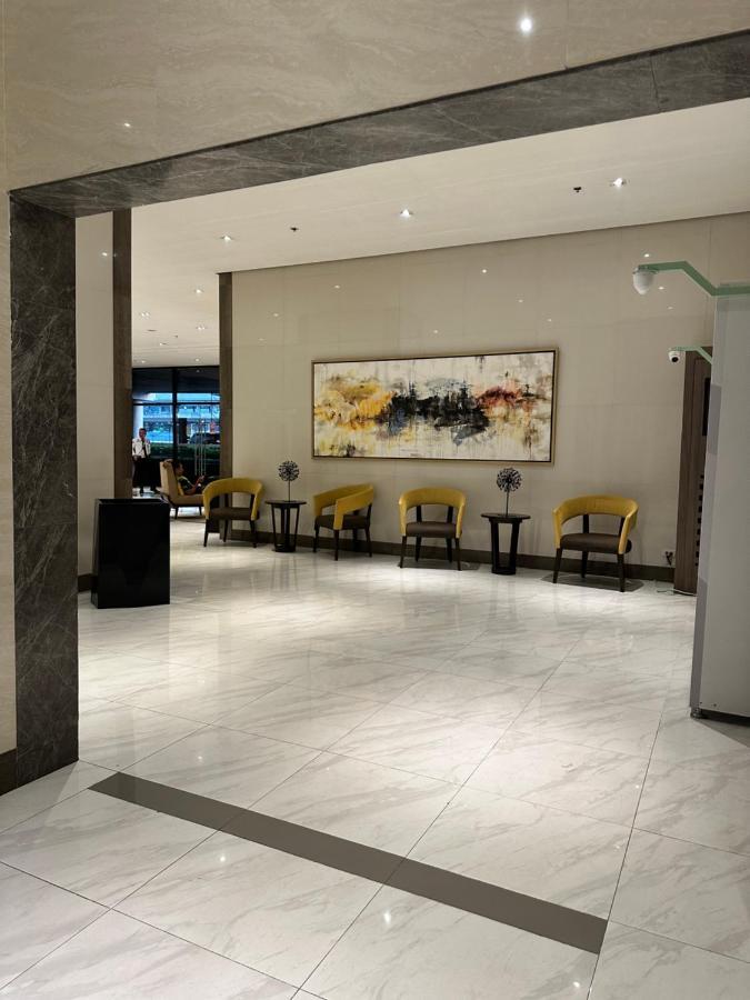 81 Newport Condominium Cluster 5 3A By Rechelle Nunag Pasay Extérieur photo